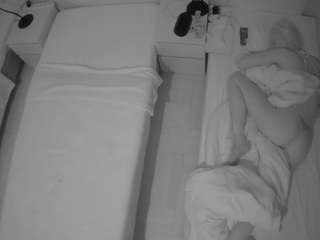 voyeurcam-julmod... Live Webcam on CamSoda