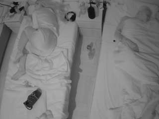 voyeurcam-julmod... Live Webcam on CamSoda