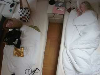 voyeurcam-julmod... Live Webcam on CamSoda