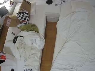 voyeurcam-julmodels-bed-5