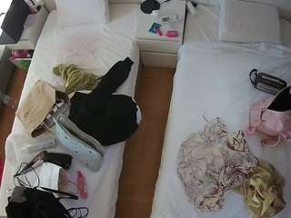 voyeurcam-julmodels-bed-5 webcam model
