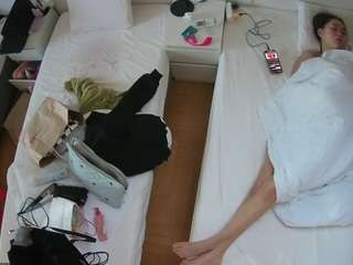 voyeurcam-julmodels-bed-5