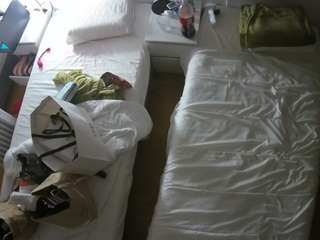 voyeurcam-julmodels-bed-5 webcam model
