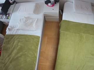 voyeurcam-julmod... Live Webcam on CamSoda