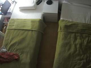 voyeurcam-julmodels-bed-5