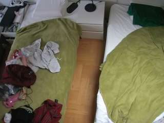 voyeurcam-julmodels-bed-5's profile image