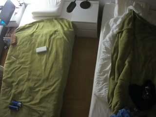 voyeurcam-julmodels-bed-5