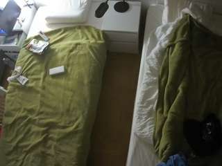 voyeurcam-julmodels-bed-5 webcam model