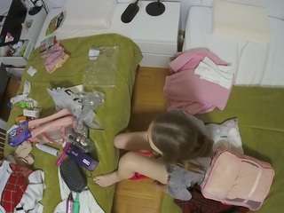 voyeurcam-julmodels-bed-5 Hidden cam live webcam