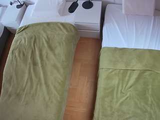 voyeurcam-julmodels-bed-5 - Live HD Webcam