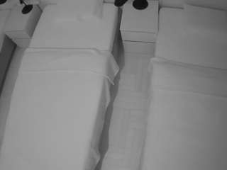 voyeurcam-julmod... Live Webcam on CamSoda