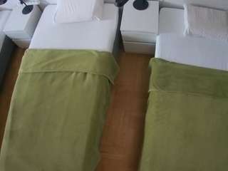 voyeurcam-julmodels-bed-5