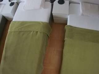 voyeurcam-julmodels-bed-5