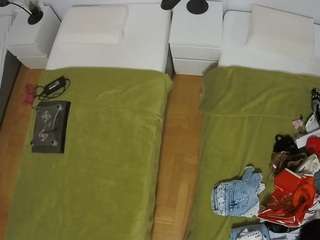 voyeurcam-julmodels-bed-5