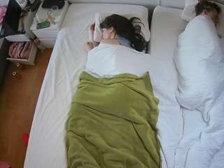 voyeurcam-julmodels-bed-5