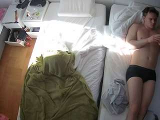 voyeurcam-julmodels-bed-5