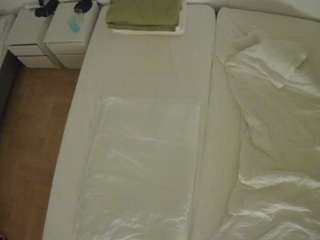 voyeurcam-julmodels-bed-5 live cam profile