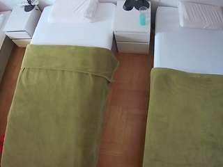 voyeurcam-julmodels-bed-5 live cam profile