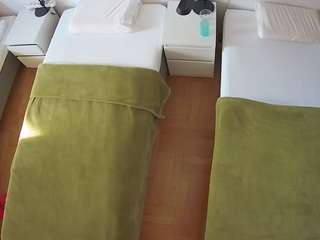 voyeurcam-julmodels-bed-5 live cam profile