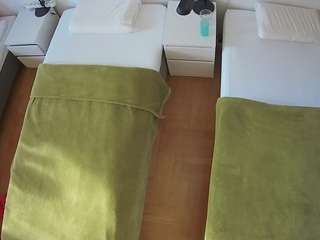 voyeurcam-julmodels-bed-5 live cam profile