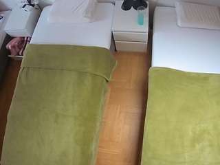 voyeurcam-julmodels-bed-5 live cam profile