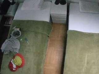 voyeurcam-julmodels-bed-5