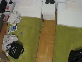 voyeurcam-julmodels-bed-5