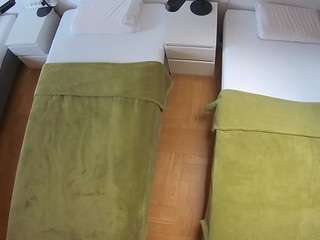 voyeurcam-julmodels-bed-5