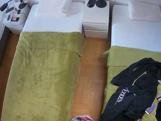 voyeurcam-julmod... Live Webcam on CamSoda