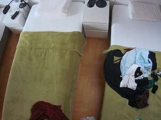 voyeurcam-julmodels-bed-5