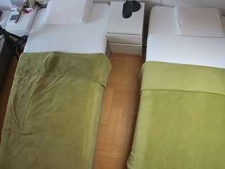 This model is live right now. voyeurcam-julmodels-bed-5