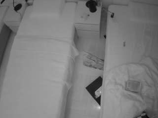voyeurcam-julmod... Live Webcam on CamSoda