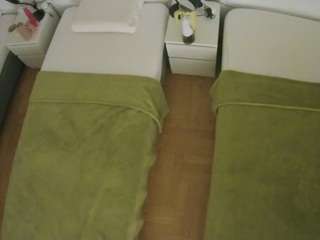 voyeurcam-julmodels-bed-5