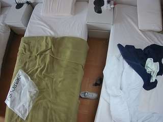 voyeurcam-julmodels-bed-5