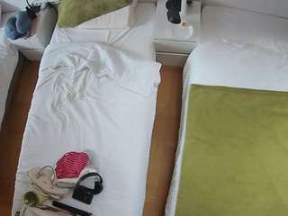 voyeurcam-julmodels-bed-5 Sex Cam Show