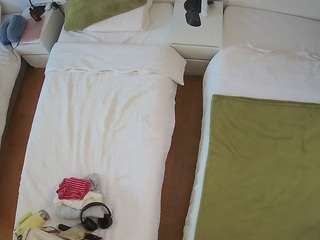 voyeurcam-julmodels-bed-5
