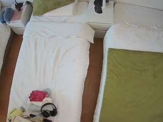 voyeurcam-julmodels-bed-5