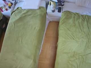 voyeurcam-julmodels-bed-5 live webcam show
