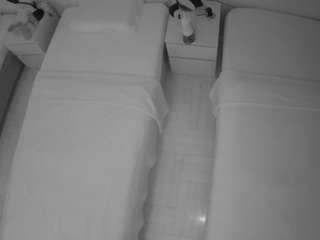 Julmodels Bedroom-D5 live webcam show