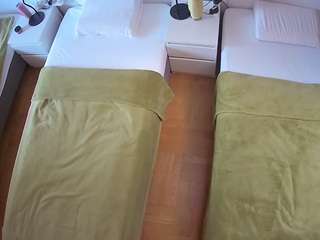 Julmodels Bedroom-D5 live webcam show