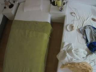 voyeurcam-julmodels-bed-5