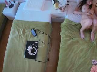 voyeurcam-julmodels-bed-5