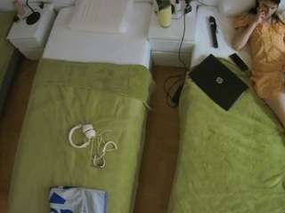 voyeurcam-julmodels-bed-5