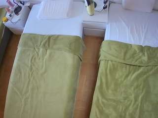 voyeurcam-julmodels-bed-5