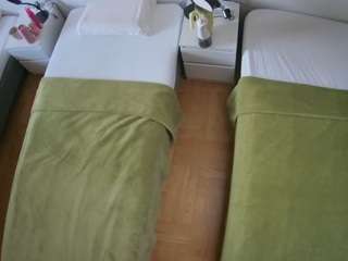 voyeurcam-julmodels-bed-5