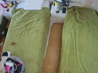 voyeurcam-julmodels-bed-5