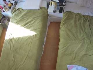 voyeurcam-julmodels-bed-5