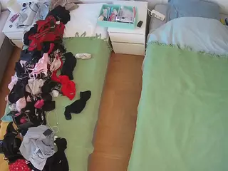 Julmodels Bedroom-D5's Live Sex Cam Show