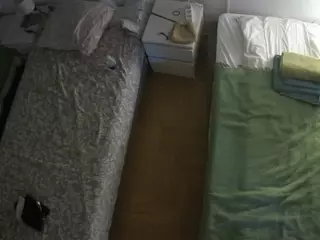 Julmodels Bedroom-D5's Live Sex Cam Show