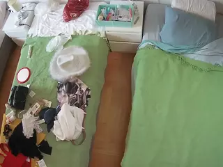 Julmodels Bedroom-D5's Live Sex Cam Show